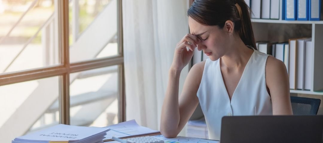 Burnout en la CDMX: 5 Señales de que el Estrés Laboral te Está Superando y Qué Hacer